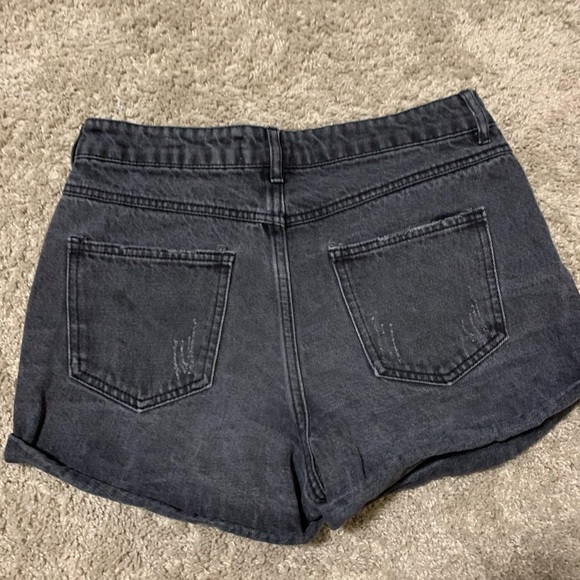 Vintage distressed denim shorts high waisted - Picture 4 of 4